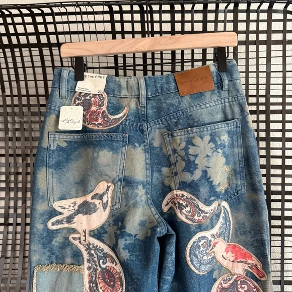 Free people Flying High Patched flare Jeans - Picture 7 of 9
